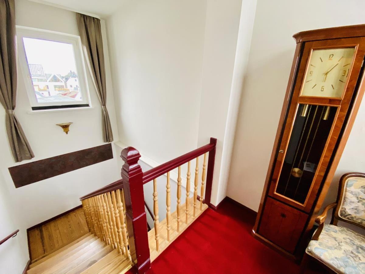 Doppelzimmer Tresen, Direkt Am Alten Strom Росток Екстериор снимка